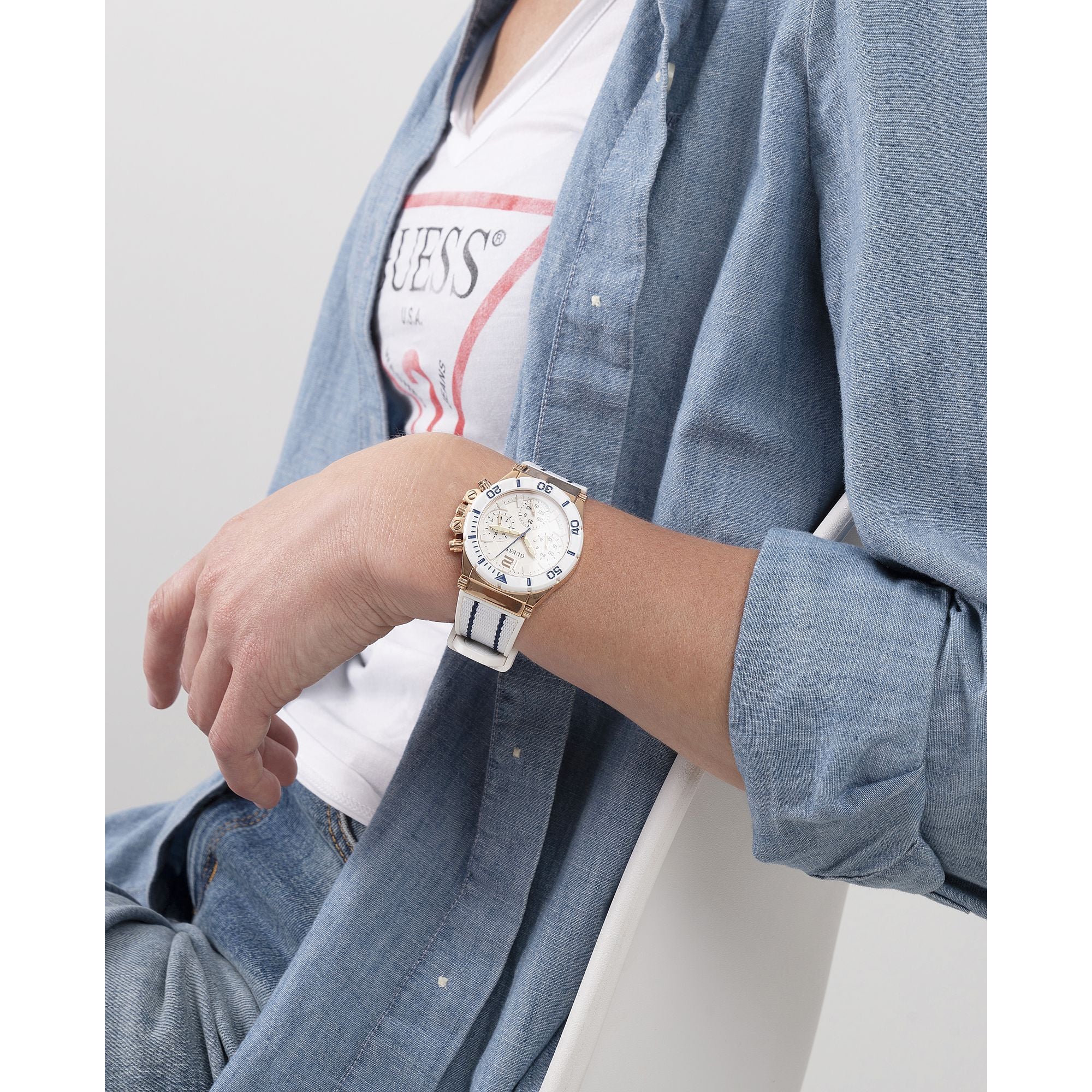 Ceas de damă Guess GW0406L2 Alb